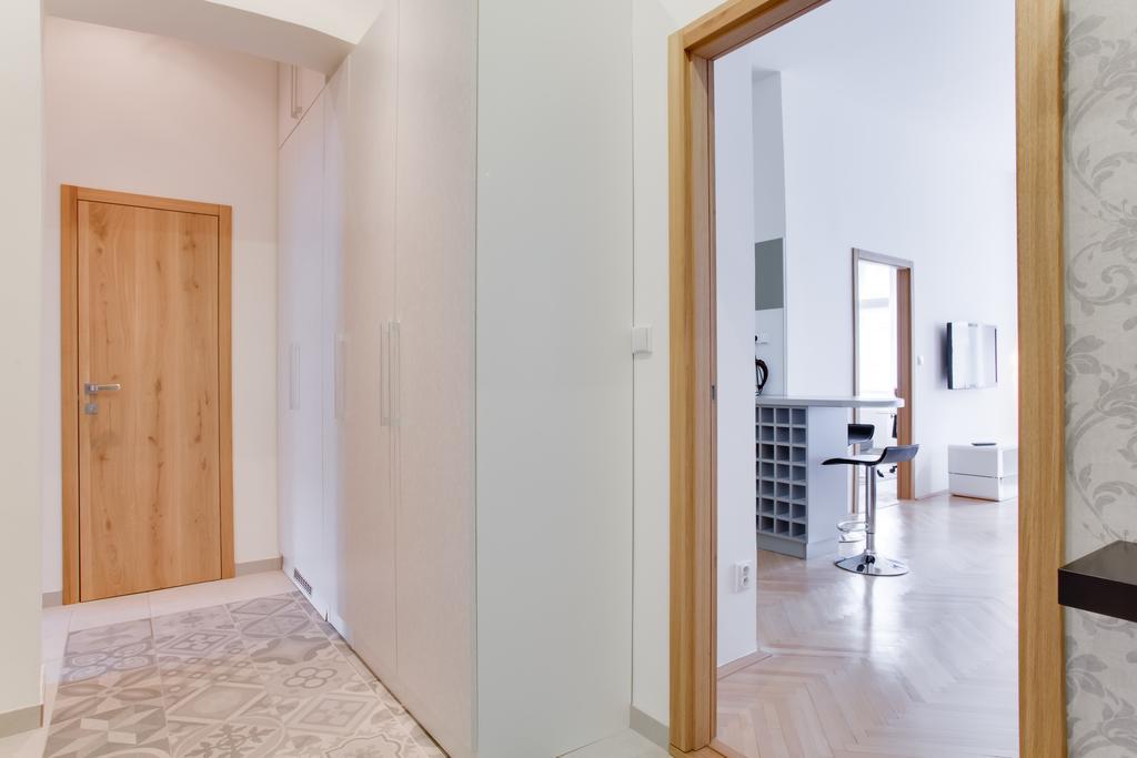 Apartment Cool&luxury 2 Bedrooms Prague